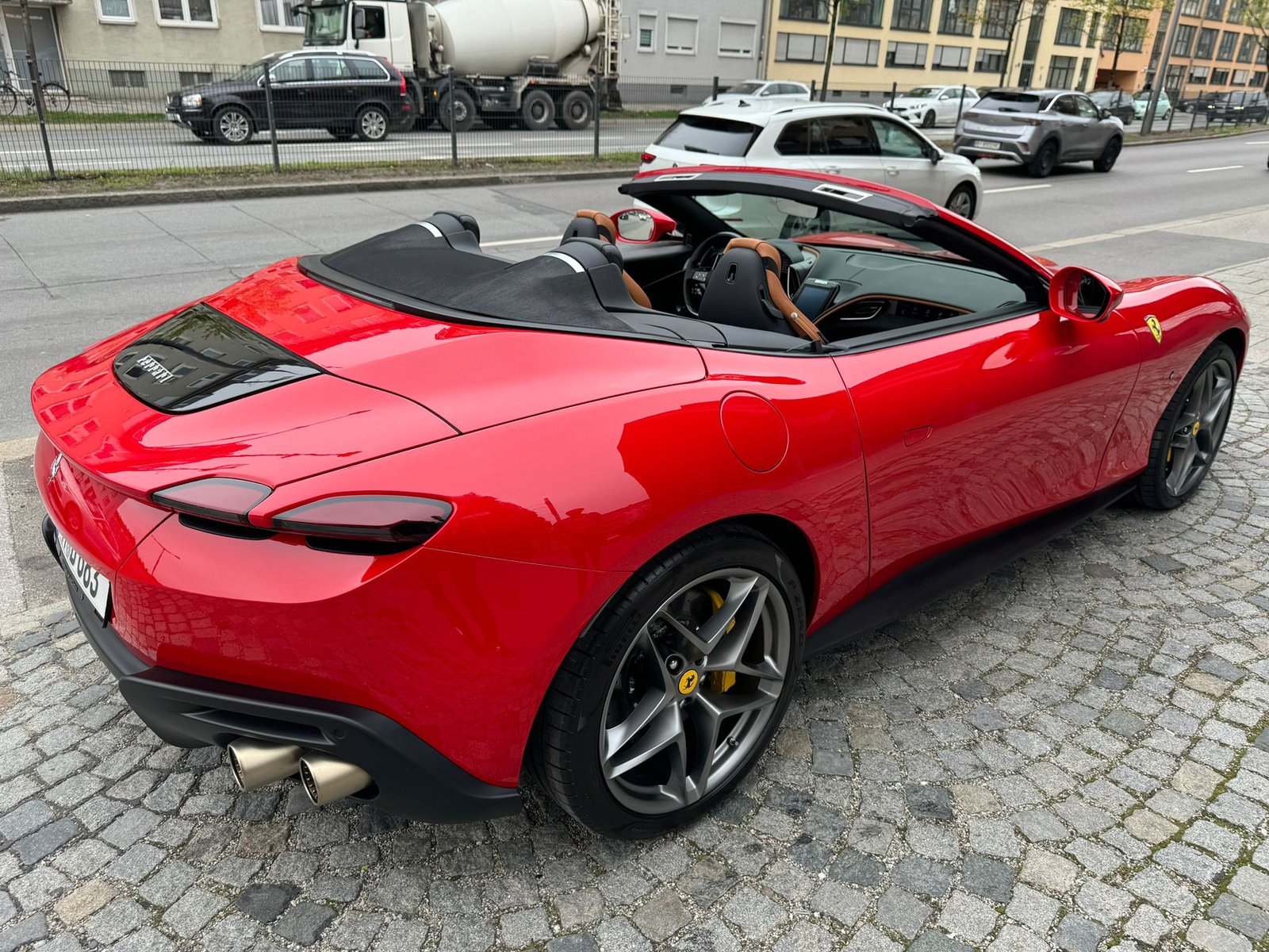 Ferrari Roma Spider — photo 3